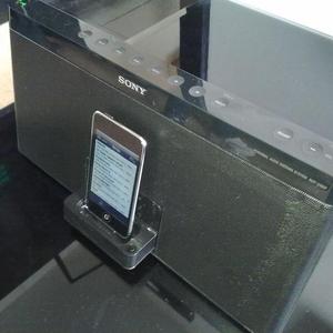 Sony RDP-X80iP portable iPod dock thumb.jpg